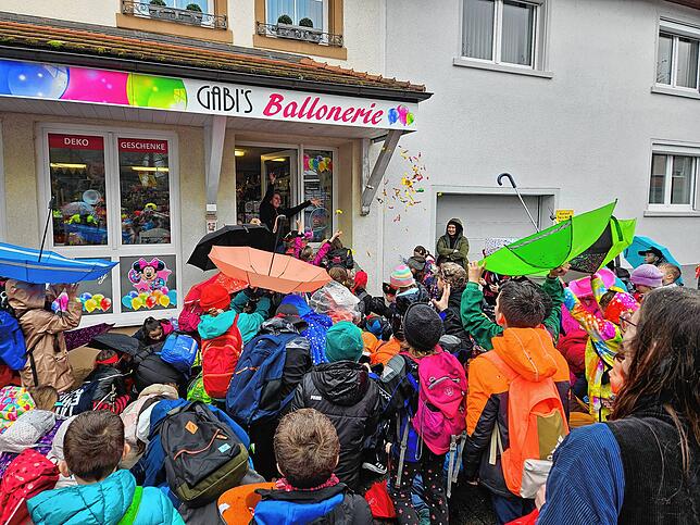 Bild 5: Bilder von Schülerbefreiung und &bdquo;Bettle go&ldquo; in Horheim
