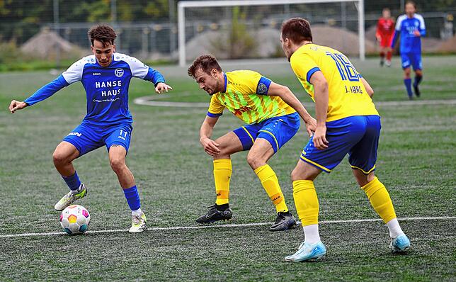 Bild 1: Unsere große Bildergalerie vom Landesligaspiel zwischen dem FC Radolfzell und der SpVgg F.A.L.
