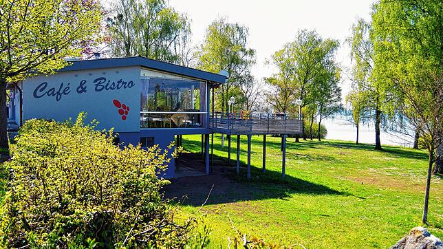 Das Strandbad in Hagnau wurde am Sonntag Kulisse eines Polizeieinsatzes. Das Foto stammt aus dem Mai 2021.