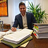 Hilzingens Bürgermeister Holger Mayer: „Ich gehe davon aus, dass der Gesetzgeber die Zügel nach den Problemen im vergangenen Jahr ...