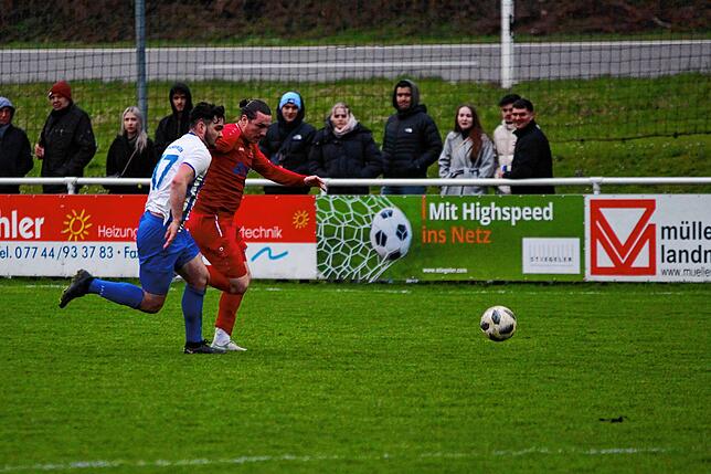 Bild 16: SG Stühlingen/Weizen II gewinnt Spitzenspiel mit 2:0 gegen SC Lauchringen – und wir haben Fotos!