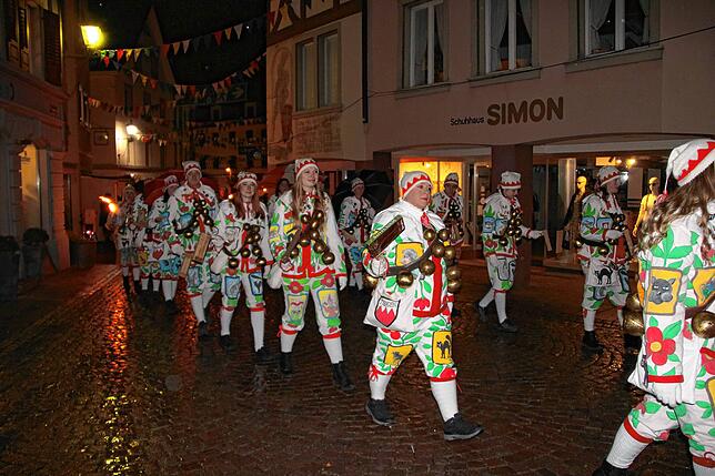 Bild 2: Fasnacht 2025: So lebendig war der Wecken in Tiengen am Schnutzigen Donnerstag - Die besten Bilder!