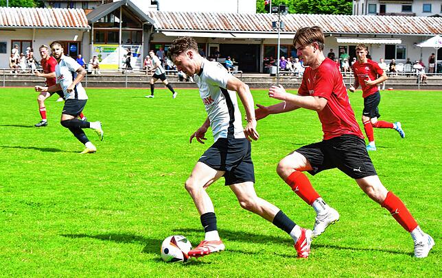 Bild 9: SG FC Wehr/Brennet spielt nur 1:1 gegen FC Hochrhein – und wir haben Fotos!