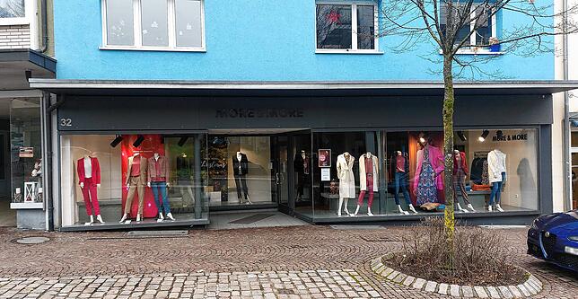 Gute Nachricht für den Einzelhandel: Das Modegeschäft More & More wird bleibt Donaueschingen erhhalten.