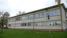 Die alte Schule in Thalheim hat ein örtlicher Investor gekauft. Sie soll zu einem Wohnhaus, eventuell auch mit Praxisräumen, umgebaut ...