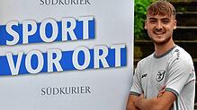 Bezirksliga-Querpass mit Brooklyn Lehmann: Der 19-jährige Stürmer des SV Buch hat in dieser Bezirksliga-Saison bereits neun Tore für ...