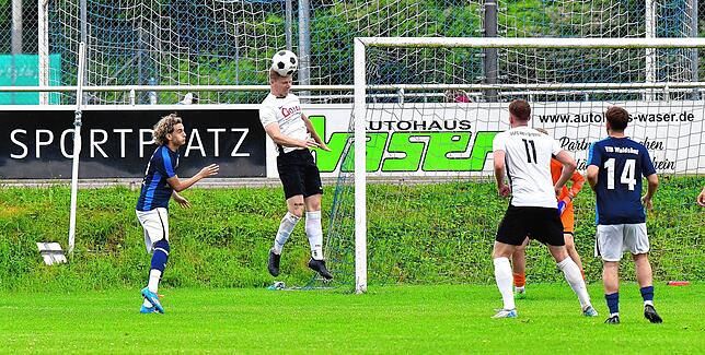 Bild 13: SG FC Wehr/Brennet siegt 14:1 beim Schlusslicht VfB Waldshut – und wir haben Fotos!