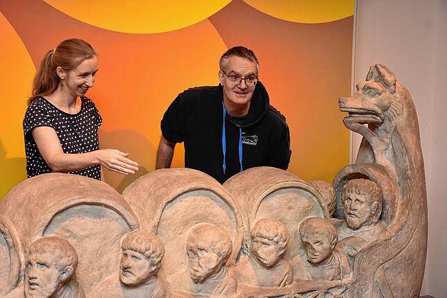 Eva Riediker und Urs Leuziger haben im Naturmuseum Thurgau die Sonderausstellung “Bacchus & Co – Wein am Bodensee„ zusammengestellt. Ein ...