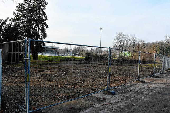 Platz zwei auf der Investitionsliste: An dieser Stelle an der Radolfzeller Straße soll eine Kita mit drei Gruppen für Kinder zwischen ...