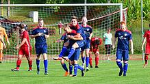 Seltenheitswert: Aufsteiger FC Schlüchttal hatte nach seinem guten Start im Verlauf der Saison kaum noch Grund zum Jubel. Erst in den ...