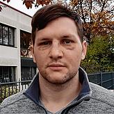 Marco Boxler bei einem Treffen mit dem SÜDKURIER Anfang November. Die Folgen des Angriffs sind immer noch sichtbar.