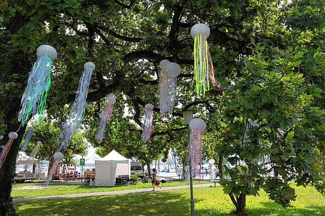 Bild 11: Erste Bilder vom Seenachtfest 2023 &ndash; Auf der Seestraße ist besonders für Familien etwas geboten