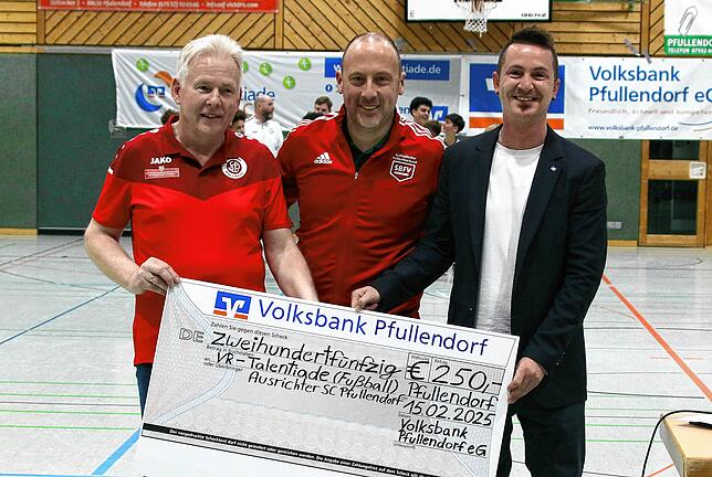 Bild 9: Unsere große Bildergalerie vom D-Jugendfinale der Futsal-Bezirksmeisterschaft in Pfullendorf