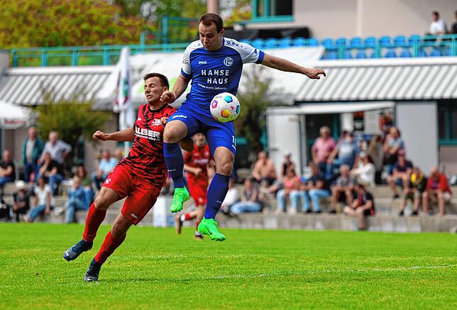 Bild 6: Unsere besten Bilder vom Spiel zwischen dem FC Radolfzell und dem FV Walbertsweiler-Rengetsweiler