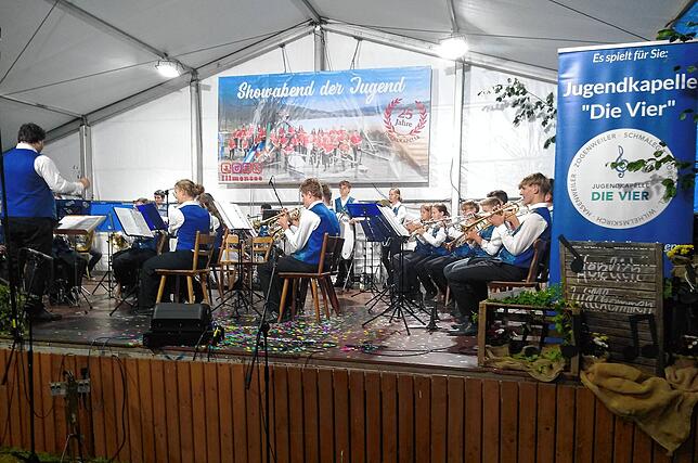 Die Jugendkapelle „Die Vier“ beim Showabend.