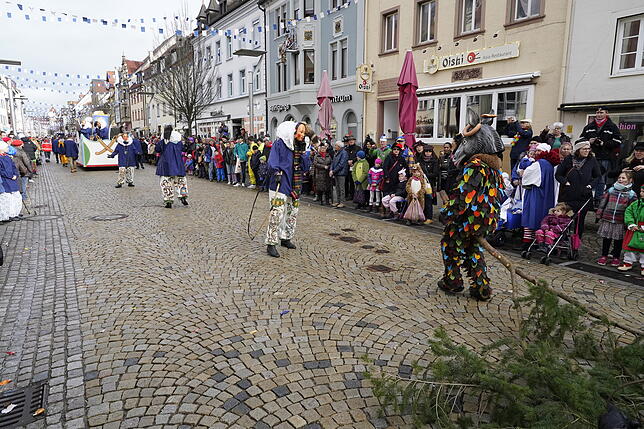 Bild 16: Bilder vom Historischen Umzug am Fasnetmontag in Villingen &ndash; Teil 1
