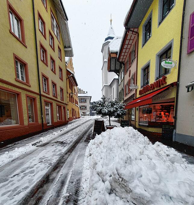 Bild 20: Es hört nicht auf zu schneien: Waldshut versinkt im Schnee