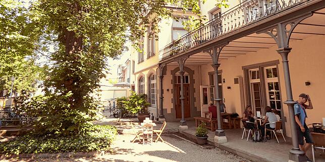 Bild 9: Wie lebt es sich in Konstanz? Rundgang durch die verwinkelten Gässchen der Niederburg &ndash; dem ältesten Stadtteil von Konstanz