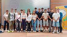 Ein fester Bestandteil des Faches Bildende Kunst in der zehnten Klasse der Realschule Stühlingen ist die Teilnahme am Schülerwettbewerb ...
