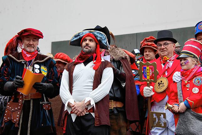 Bild 19: Fasnacht in Rielasingen: Schmotziger Fasnachtstag in bunten Bildern erleben