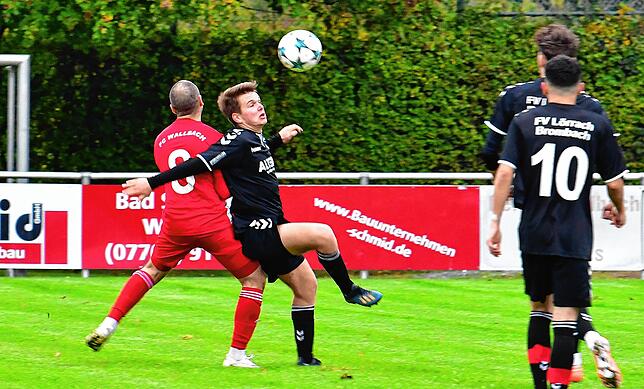 Bild 9: FV Lörrach-Brombach U23 siegt mit 3:1 beim FC Wallbach &ndash; und hier gibt&lsquo;s Bilder!