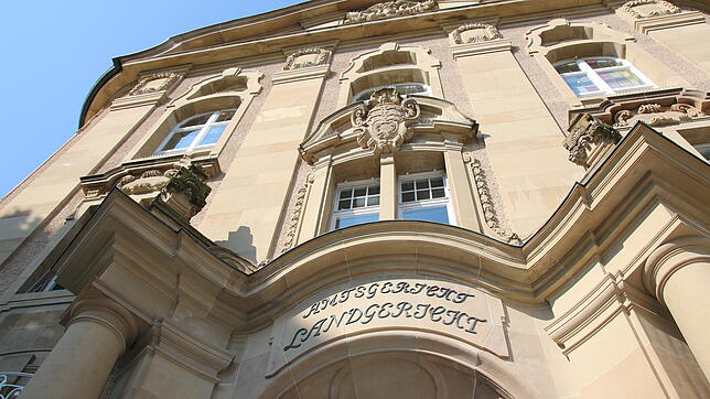 Das Landgericht Rottweil: Hier wird ein 38-Jähriger aus dem Landkreis Rottweil wegen schwerer Vergewaltigung zu acht Jahren und drei ...