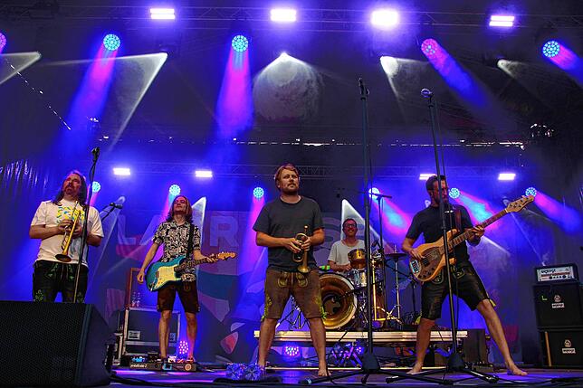 Bild 6: LaBrassBanda begeistern beim Markdorf Open Air – hier gibt‘s alle Bilder! (Teil 2)