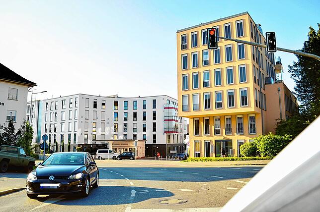 Bild 3: Wer ist schneller am Ziel? Wir haben die neue und alte Strecke der B 31 getestet