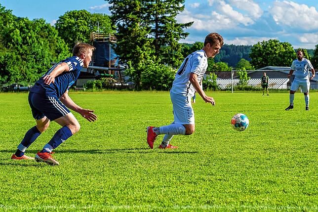 Bild 16: Spvgg. Wutöschingen bezwingt den SV Obersäckingen mit 2:1 &ndash; wir haben Bilder!
