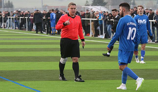 Bild 16: Tabellenführer SV 08 Laufenburg siegt 5:2 beim Verfolger FC Erzingen und wir haben die Bilder