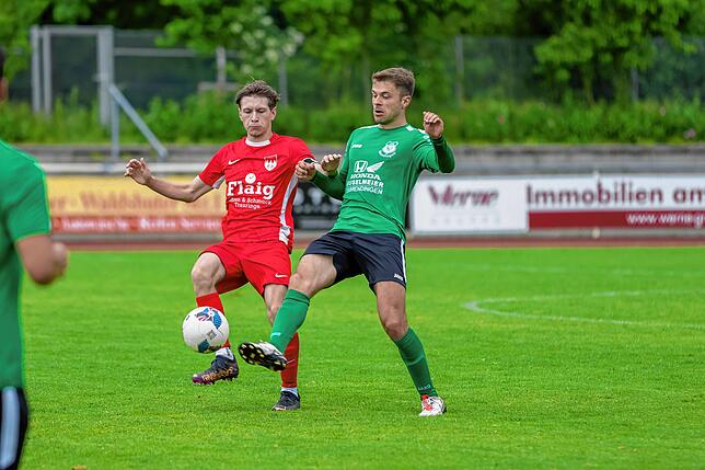 Bild 15: FC Tiengen 08 verabschiedet Trainer Erkan Kanli mit 1:0 gegen den SV Mundingen – wir haben Fotos!