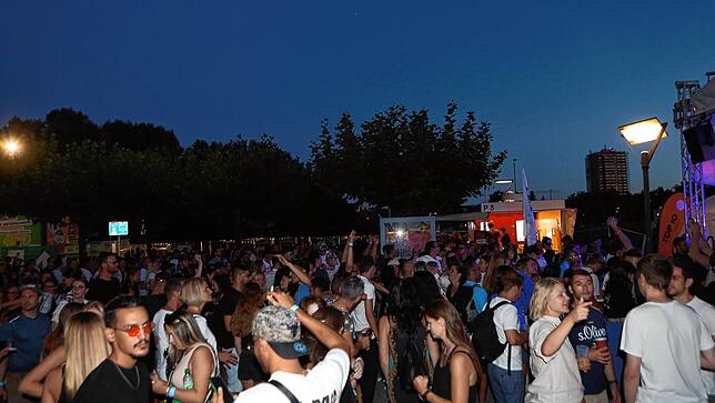 Bild 10: Konstanzer Seenachtfest 2022: Bilder von der großen Party auf Klein Venedig