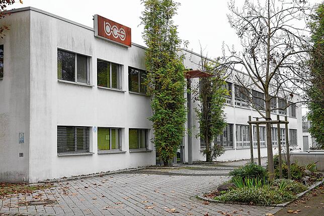Das Verwaltungsgebäude am BCS-Standort in Radolfzell im Dezember 2024, wenige Wochen vor der finalen Schließung.