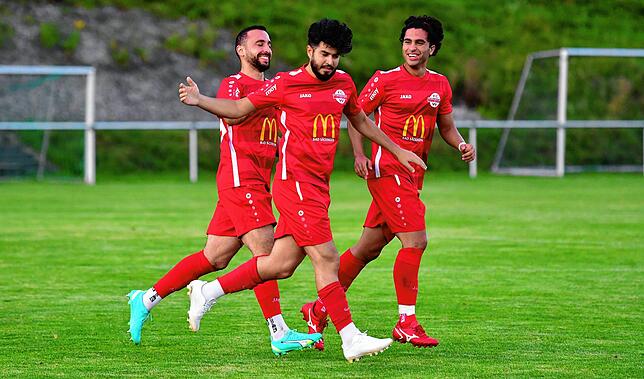 Bild 19: FC Wallbach setzt sich mit 2:0 beim SV Karsau durch &ndash; und wir haben Bilder!