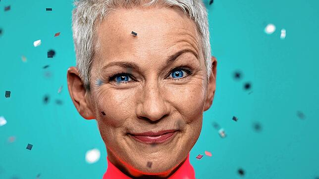 Tina Häussermann kommt mit ihrem Soloprogramm „Happy Konfetti“ am Freitag, 28. März, in die Singener Gems. Foto: Jana Kay