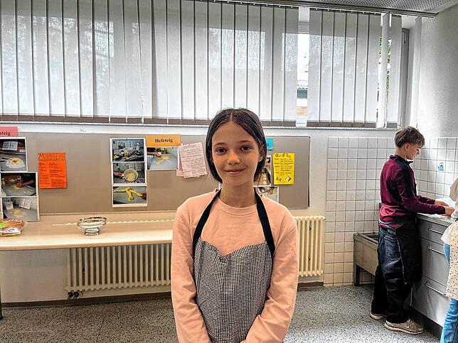 Josephina aus der 7a weiß bisher nicht, was sie von den Burgern erwarten soll. Trotzdem hat ihr das Kochen einen riesigen Spaß bereitet.