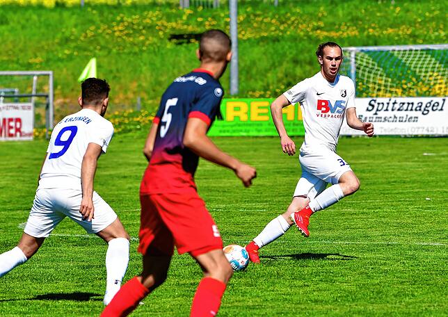 Bild 21: FC Schönau siegt überraschend mit 1:0 beim FC Erzingen &ndash; und wir haben Bilder!