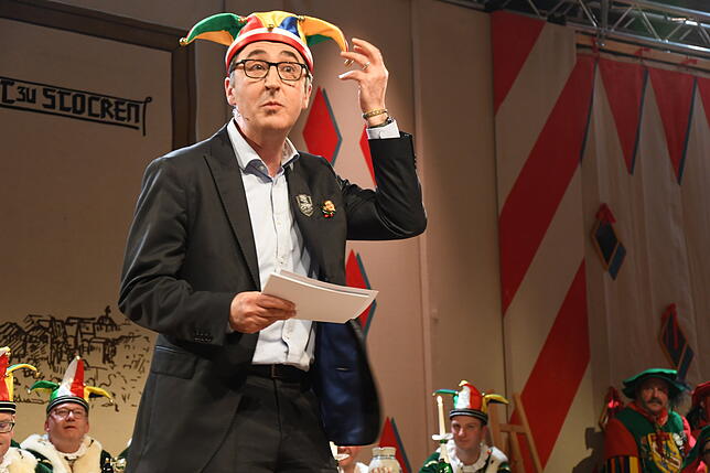Bild 10: Bilder von der Narrengerichtsverhandlung gegen Cem Özdemir (1)