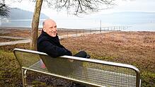 Robert Grammelspacher, Geschäftsführer der Bädergesellschaft Konstanz, im Strandbad Wallhausen (Archivbild)