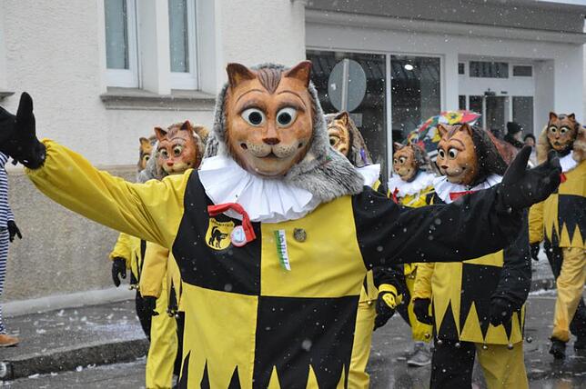 Bild 16: Bilder vom Narrensprung beim Ringtreffen des Alemannischen Narrenrings (Teil 4)