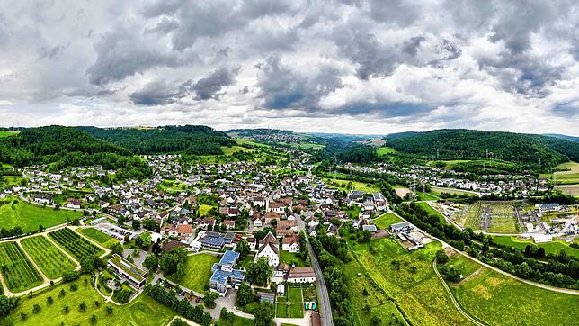 Gurtweil von oben: Der Ortsteil der Doppelstadt Waldshut-Tiengen hat als einziger zehn Sitze im Ortschaftsrat zu vergeben. In den ...