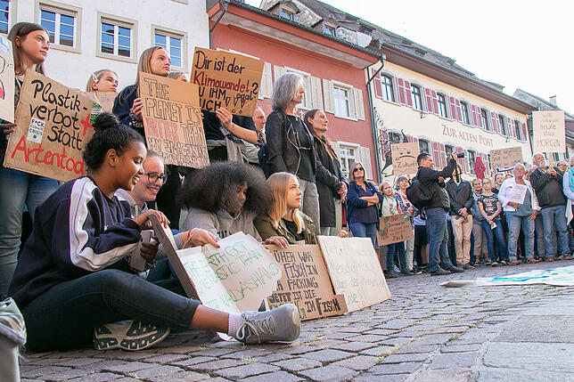 Bild 9: Jung und Alt streiken in Waldshut für das Klima &ndash; wir haben die Bilder