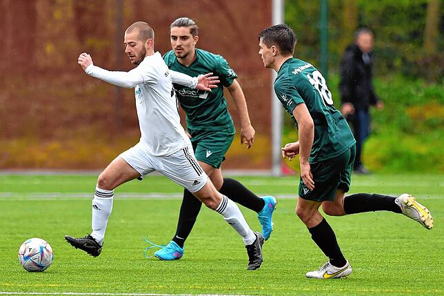 Bild 1: SV 08 Laufenburg gewinnt gegen die Spvgg. Untermünstertal mit 4:2 &ndash; und wir haben Bilder!