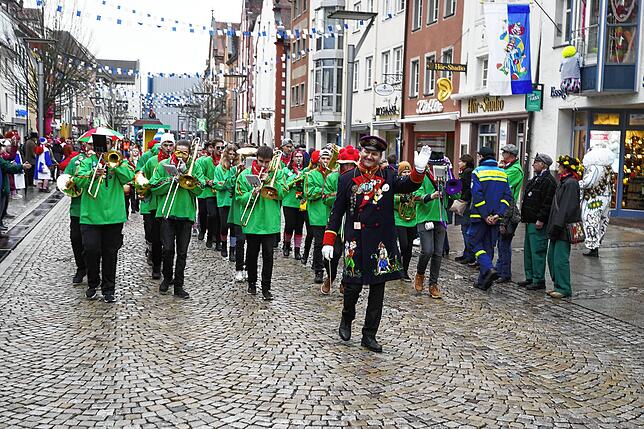 Bild 10: Bilder-Story: So ist die Katzenmusik am Fasnet-Montag in die Stadt einmarschiert