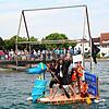 Die Schrottregatta ist das Aushängeschild des Hafenfestes. Vorjährige Gewinner waren Patricia, Paula und Emil Mairle, Paul Kuntner und ...