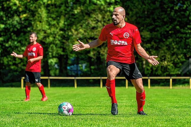 Bild 25: FC Schlüchttal gewinnt beim FC 08 Bad Säckingen mit 4:2 &ndash; und wir haben Bilder!