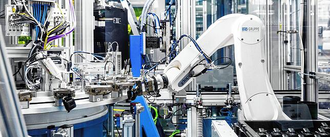 Produktionsanlage für Eto-Magnetaktuatoren. Die Systeme kommen etwa in ABS und ESP-Systemen in Autos zum Einsatz.