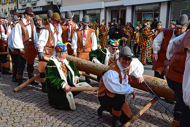 Bild 15: Bilder vom Narrenbaum-Setzen in Stockach Teil 1