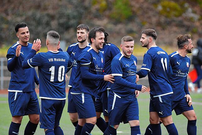 Bild 48: VfB Waldshut gewinnt emotional geprägtes Spiel mit 4:0 beim FC Schönau &ndash; und wir haben Bilder!