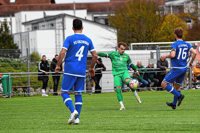 Bild 44: SV Herten besiegt den FC Erzingen mit 3:0 &ndash; und wir haben Bilder!